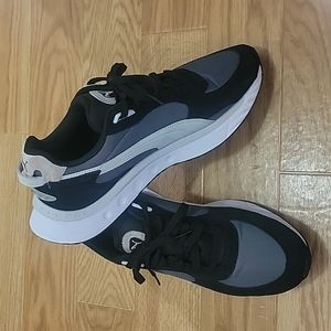 PUMA Men's Size 12